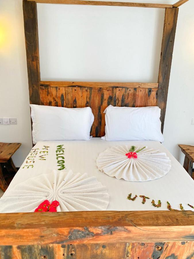 Utulivu Bungalow Nungwi Exteriör bild