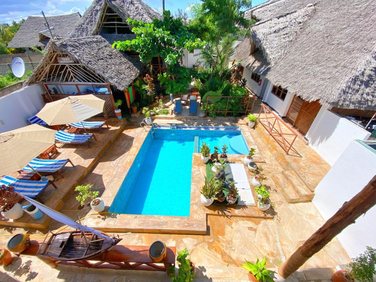 Utulivu Bungalow Nungwi Exteriör bild