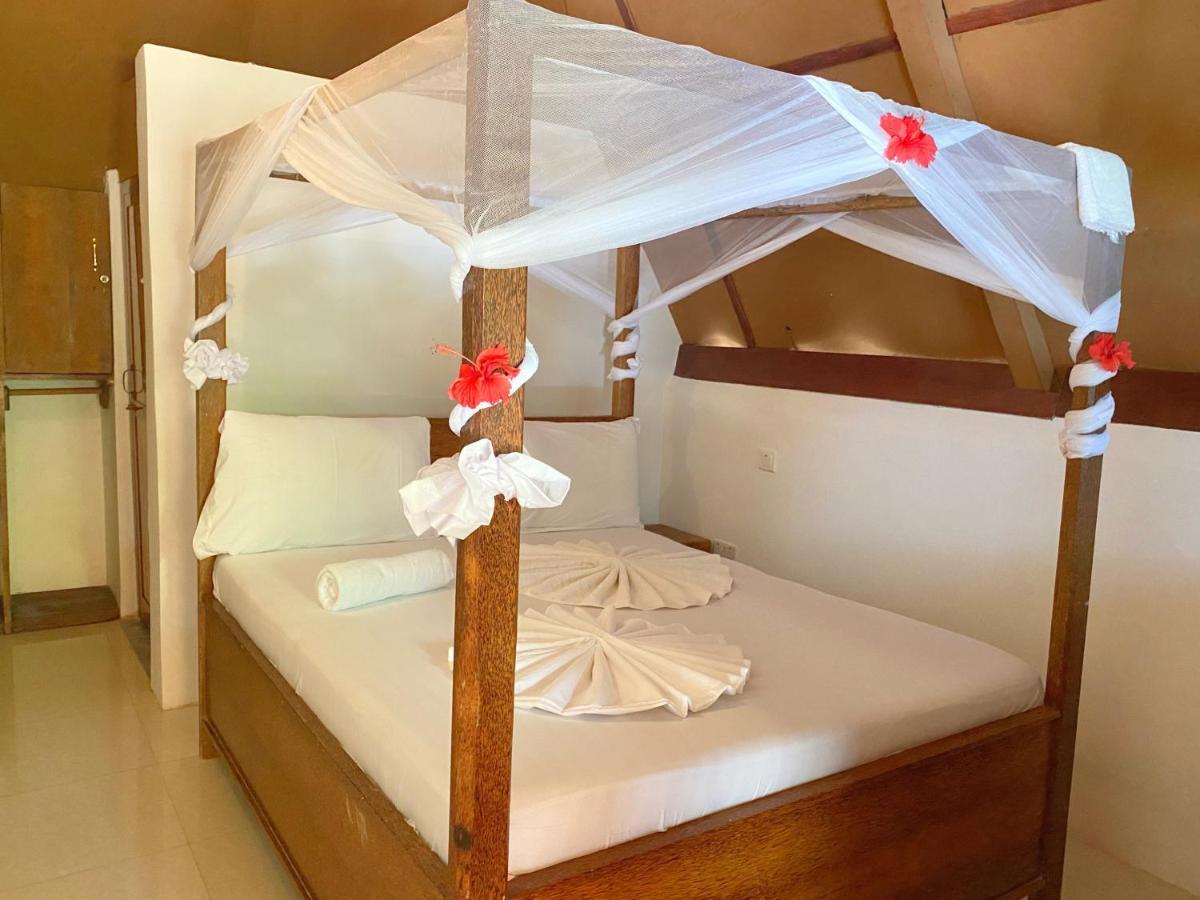 Utulivu Bungalow Nungwi Exteriör bild